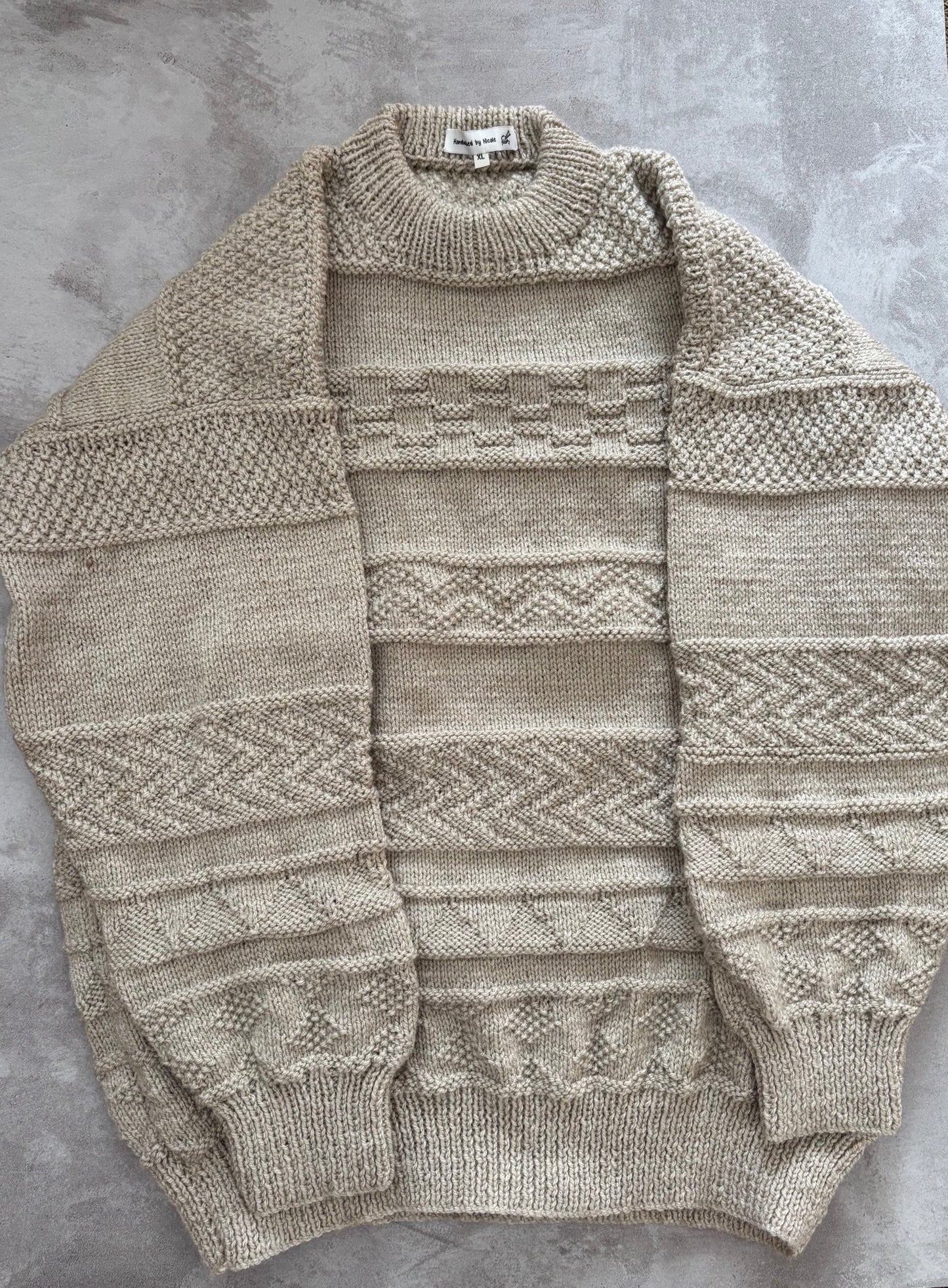 TEXTURED DETAIL BEIGE ADULT PULLOVER