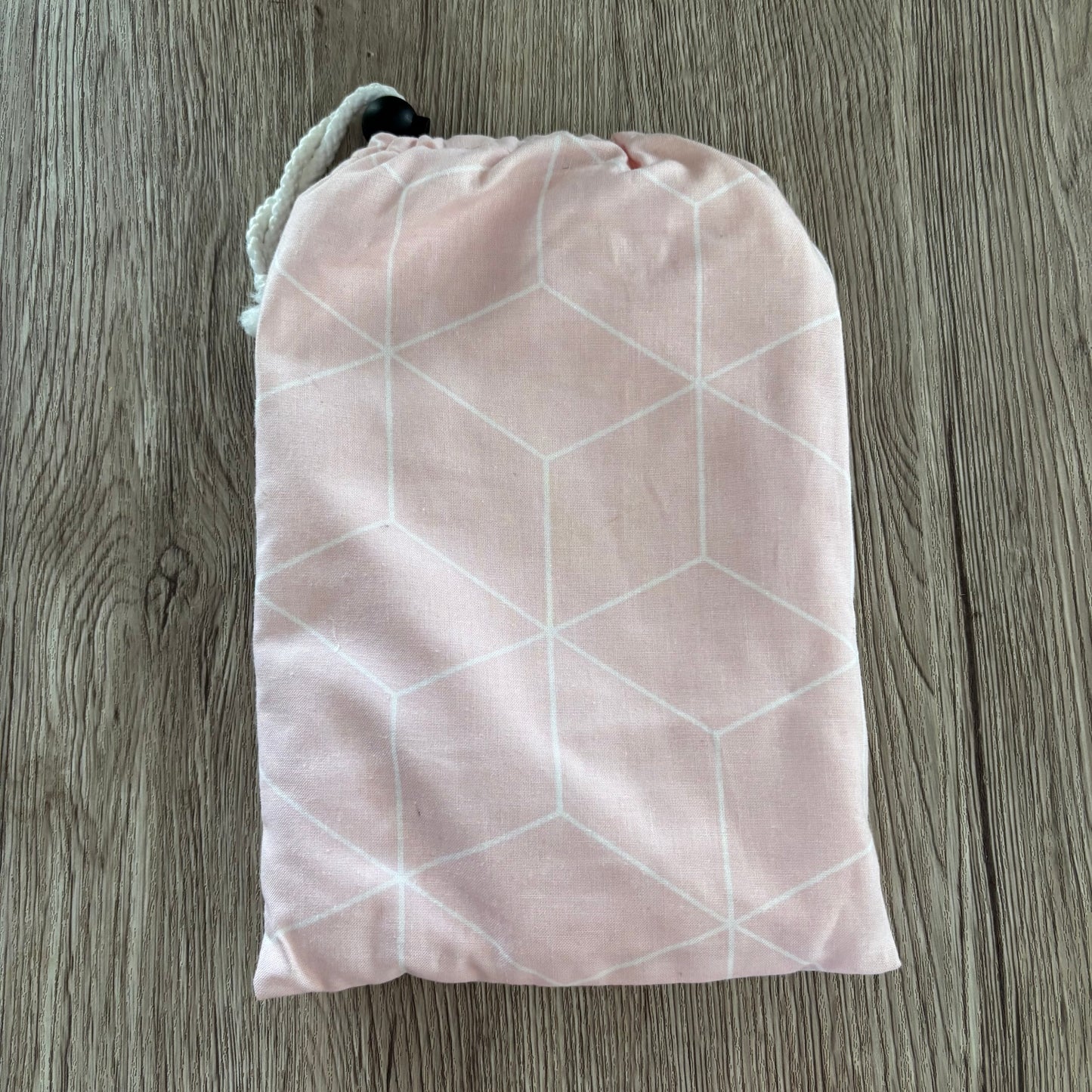 PINK GEO FEEDING APRON
