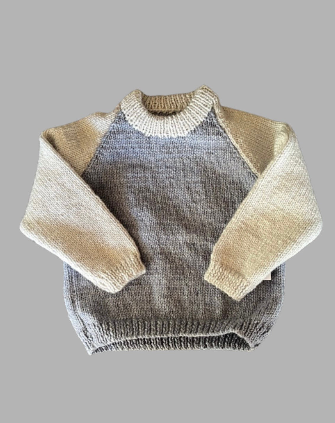 GREY PULLOVER