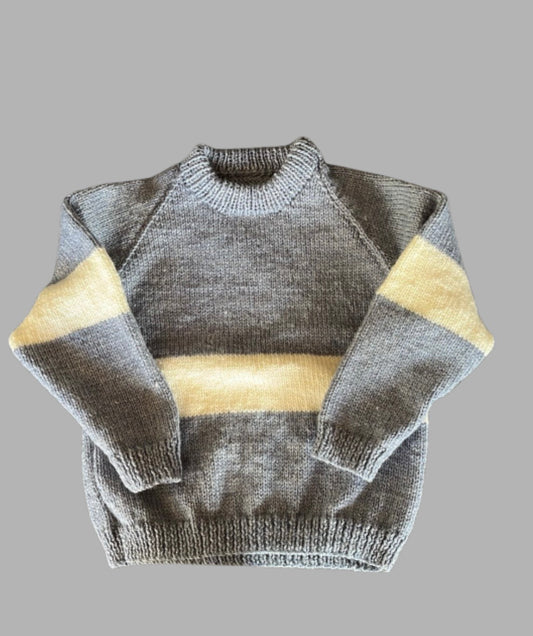 GREY WITH CREAM PULLOVER