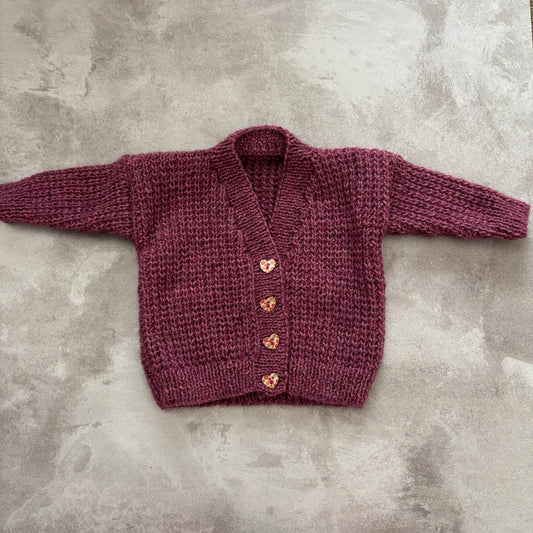 HEART BUTTONED CARDI