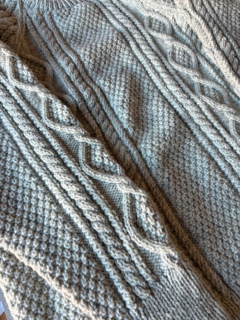 SOFT GREY PULLOVER