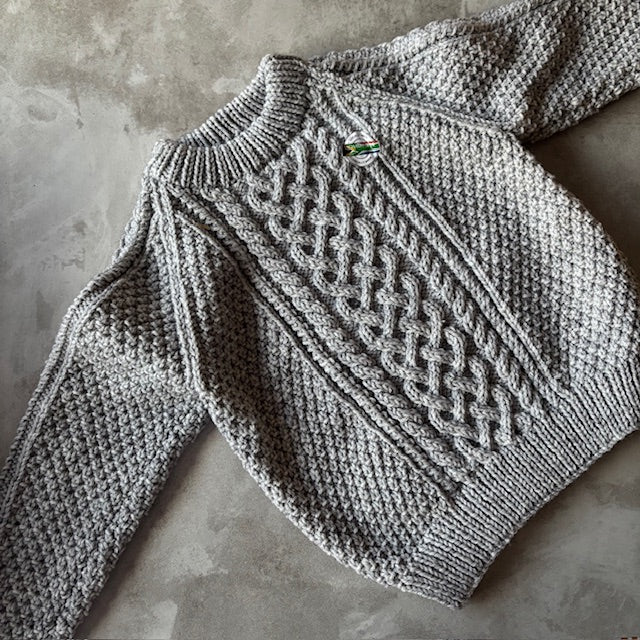 BASIC GREY PULLOVER